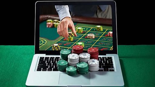 Roulette On A Laptop