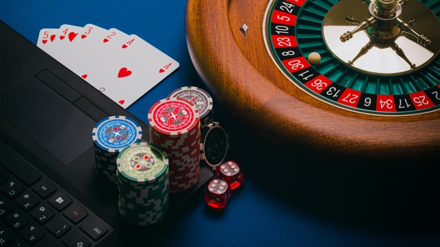 Roulette Wheel Cards Chips